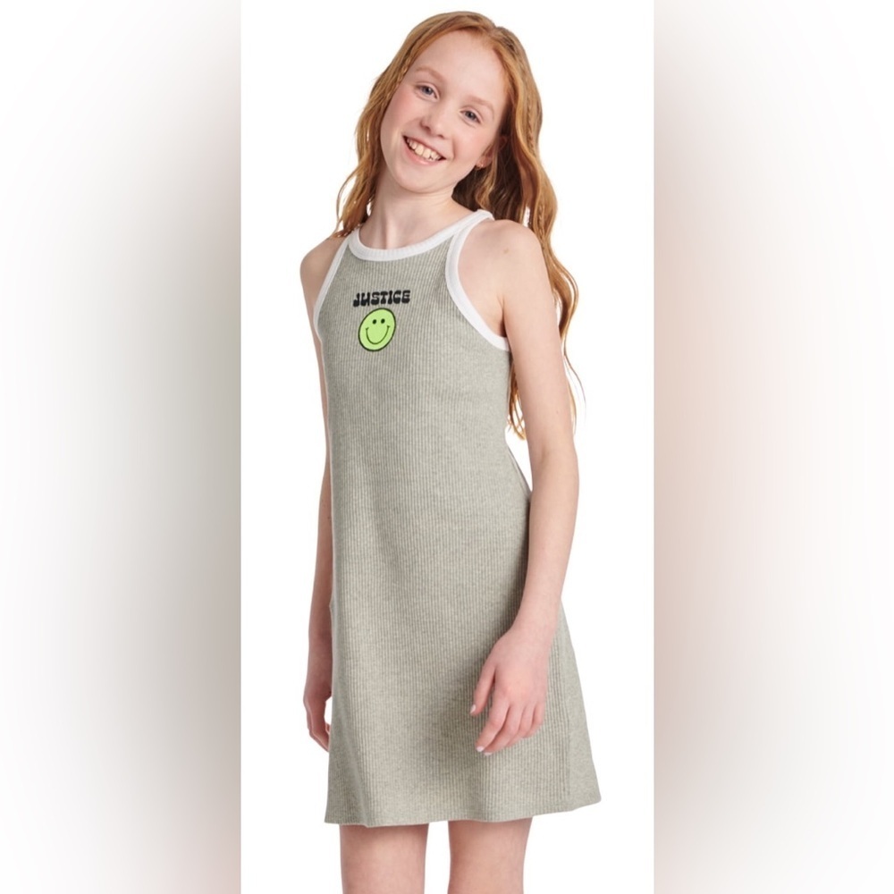 Ribbed Gray Sleeveless Dress 
Graphic Print Smile Patch
New girls 7-8